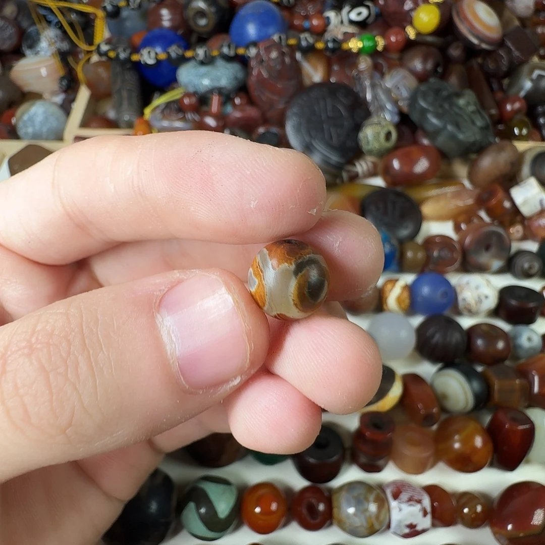 玛瑙/玉髓未镶嵌纯天然玛瑙珠子