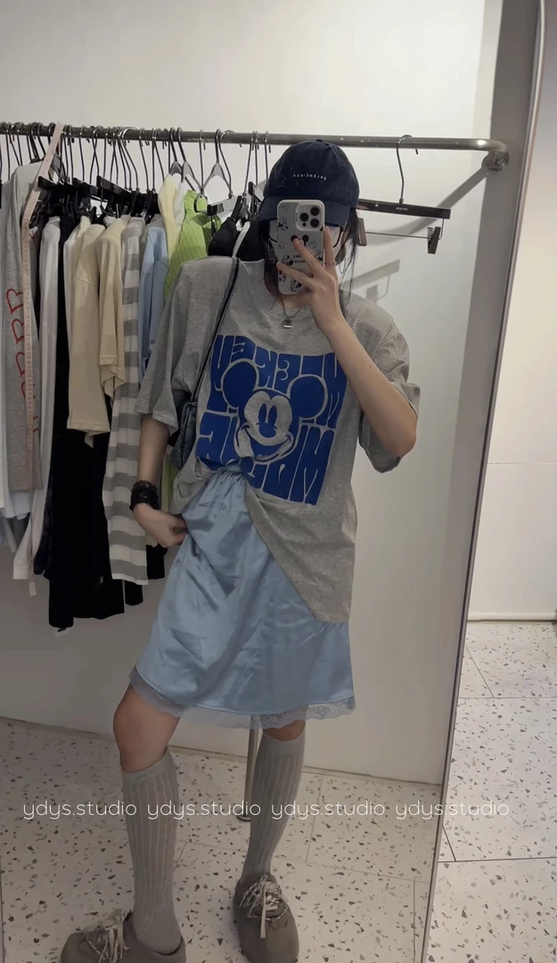 ▪️现货·東R正版垫肩卡通趣味米奇印花短袖T袖女