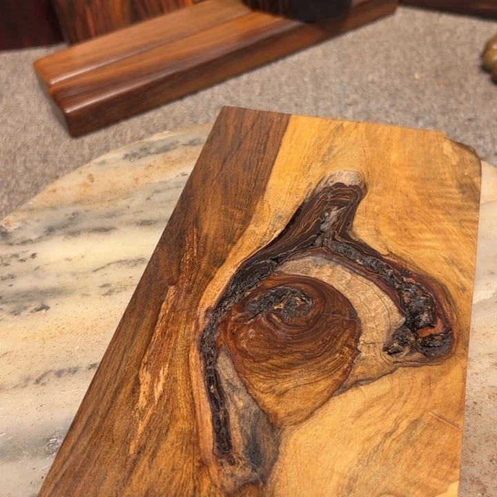 你***你端景台紫檀木类檀香