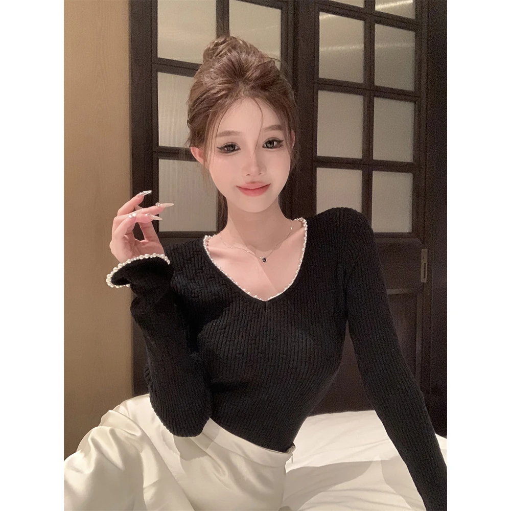 长袖内搭女秋冬高级感法式珍珠边百搭修身v领毛衣打底针织衫上衣