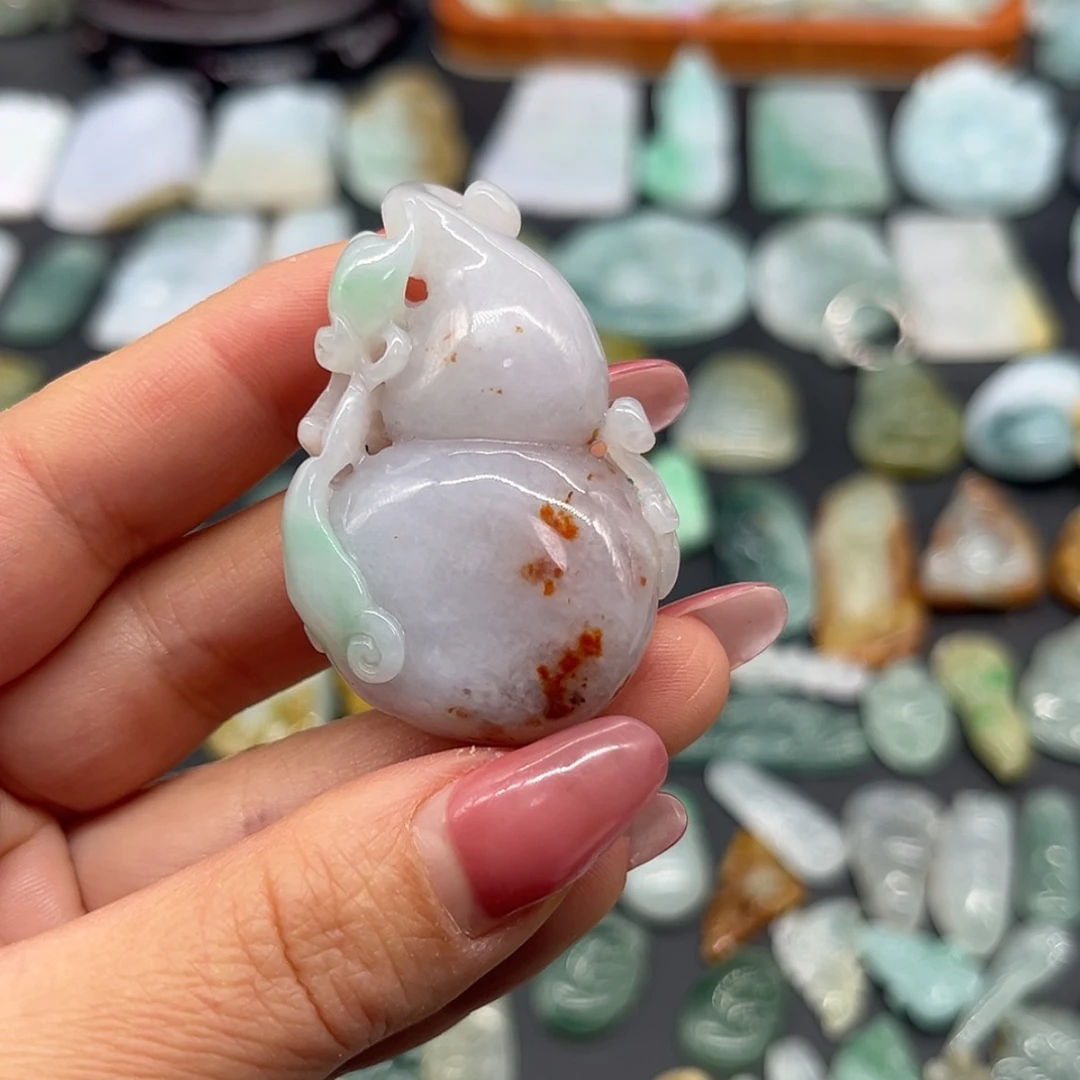 【闪购商品】翡翠颈饰未镶嵌葫芦