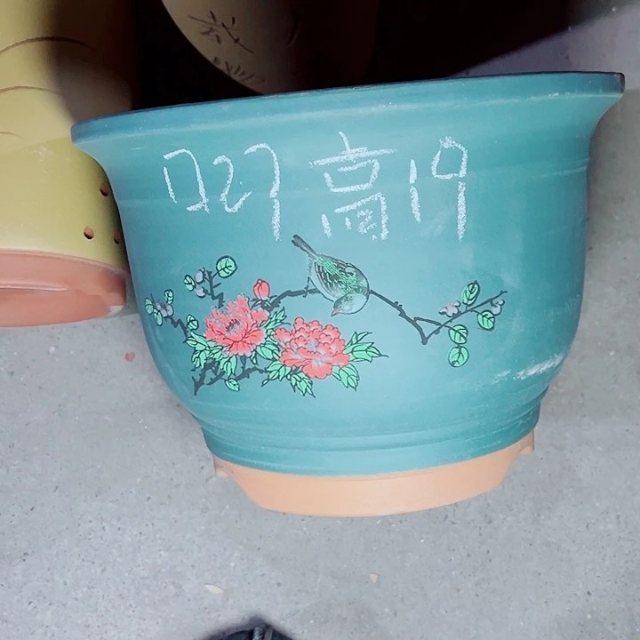 红陶紫砂是似曾相识