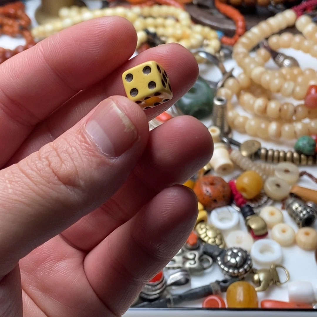 平***符树脂制品藏传精品小元素的话说