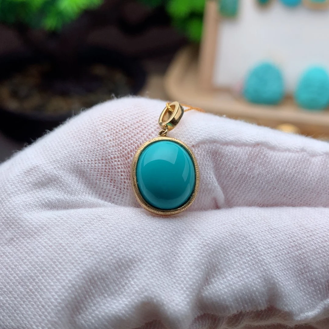 绿松石珠宝奇石18K金镶嵌