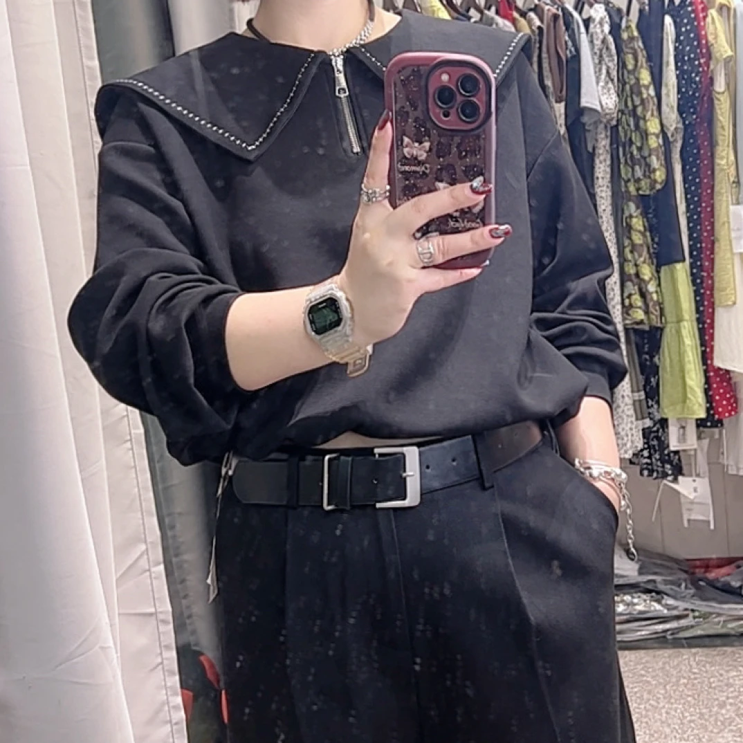 秋款娃娃领减龄短款休闲卫衣