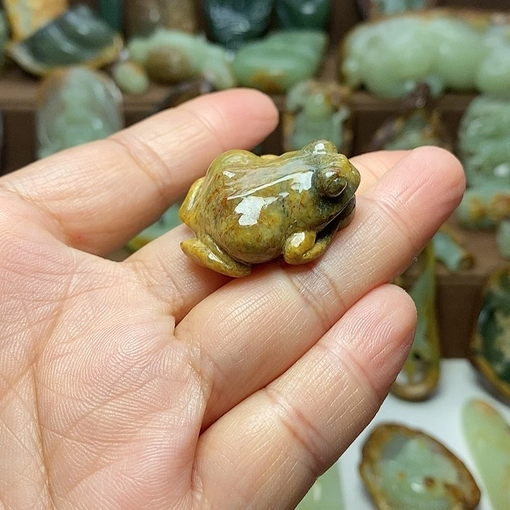 岫岩河磨玉（透闪石质玉）未镶嵌颈饰