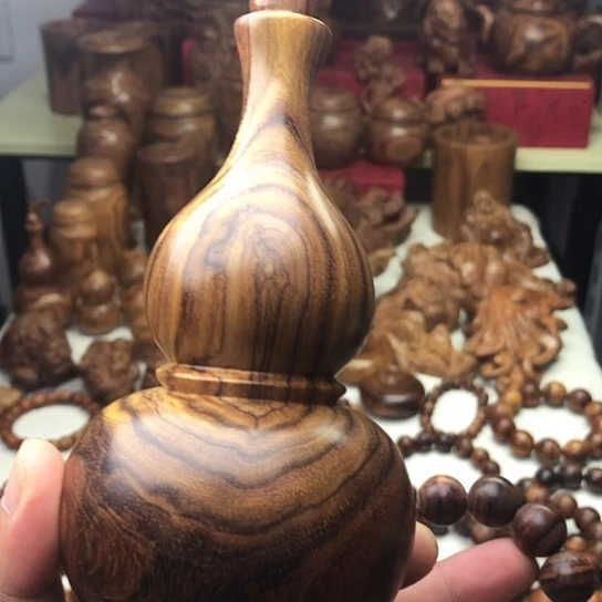 木***易海南黄花梨葫芦一个