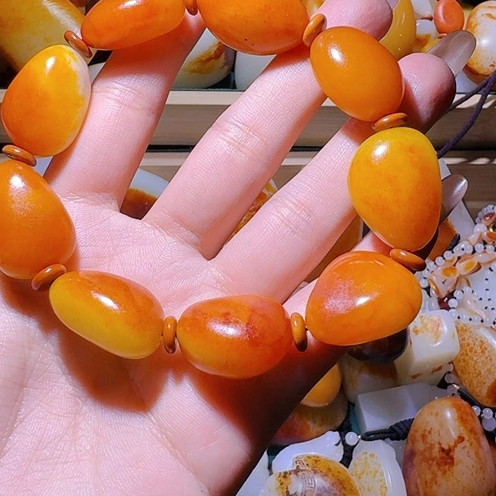 和田玉挂件未镶嵌虎**蓉