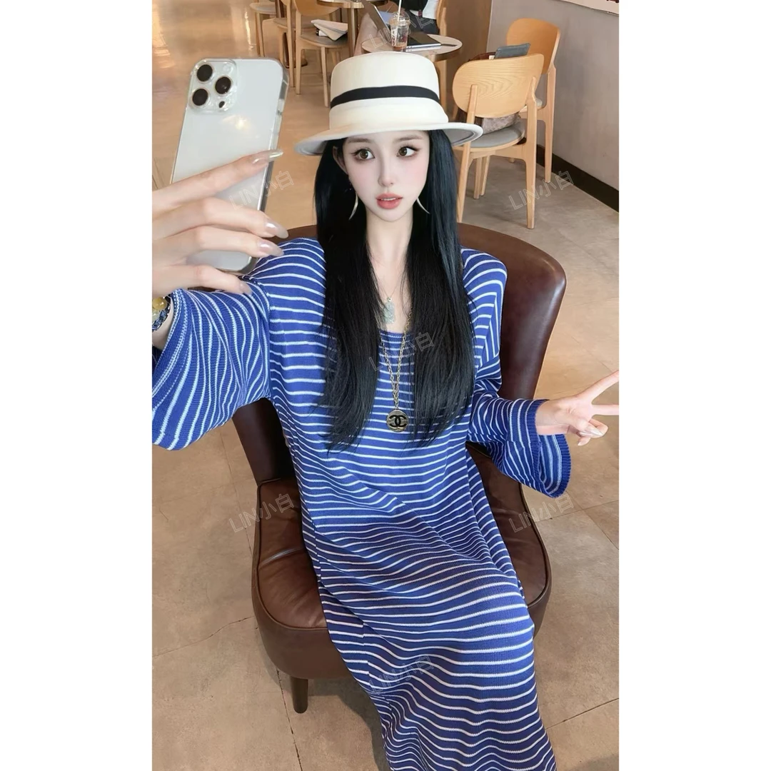 LIN小白｜早秋 慵懒长袖显瘦针织条纹连衣长裙50030