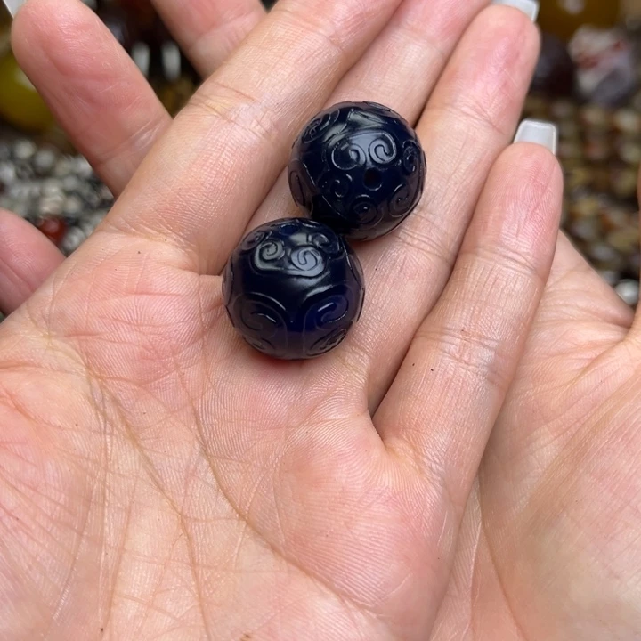未镶嵌颈饰玛瑙/玉髓