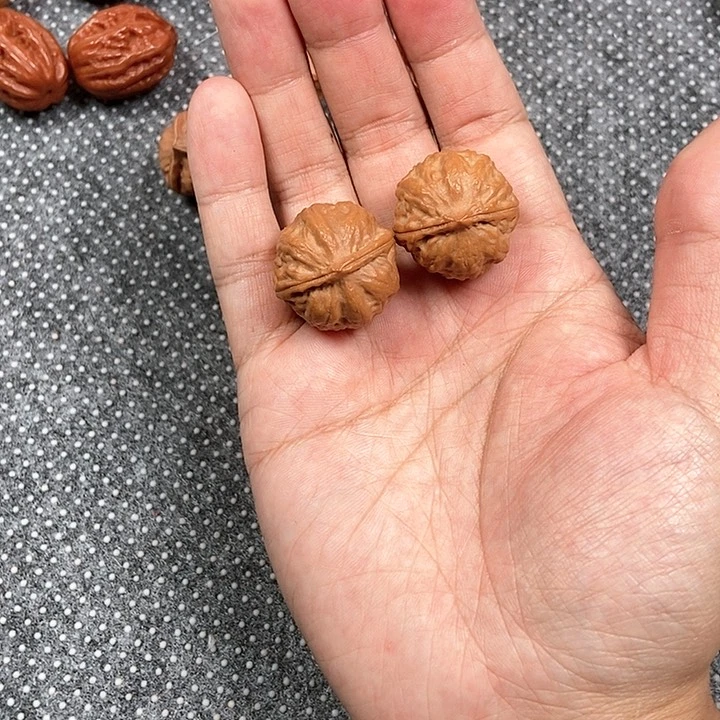 文玩核桃吊坠打底小胖墩