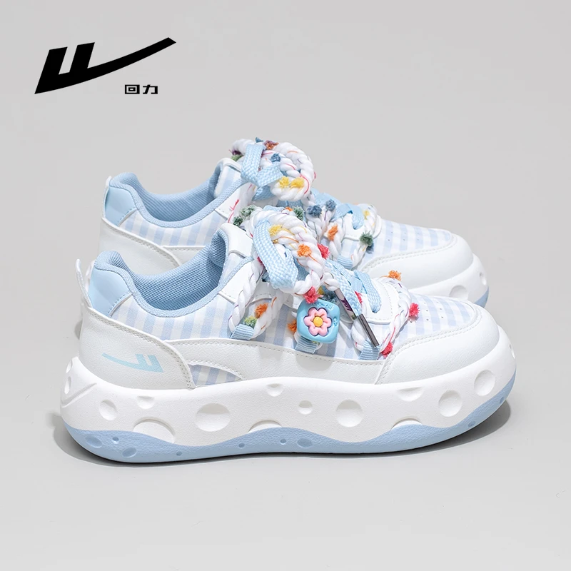 回力女鞋冬季新款圆头潮流小白鞋女高颜值百搭厚底可爱风原创板鞋