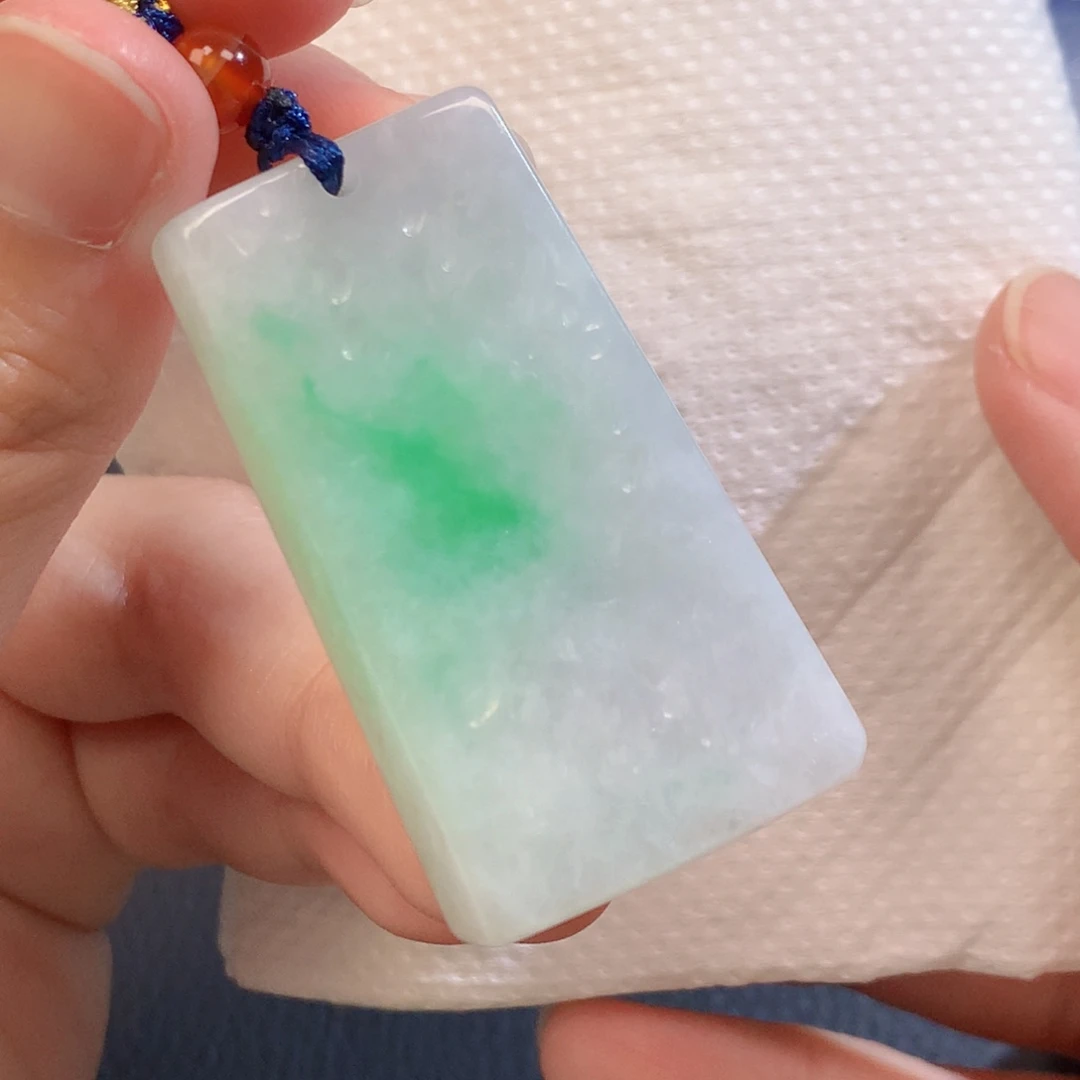 翡翠未镶嵌吊坠(不含链)496