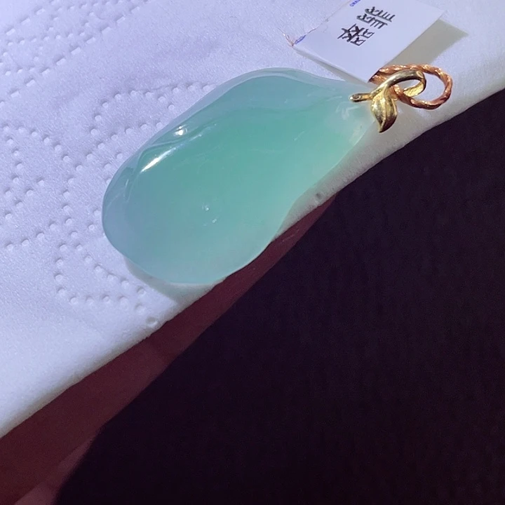 颈饰18K金镶嵌翡翠翡翠