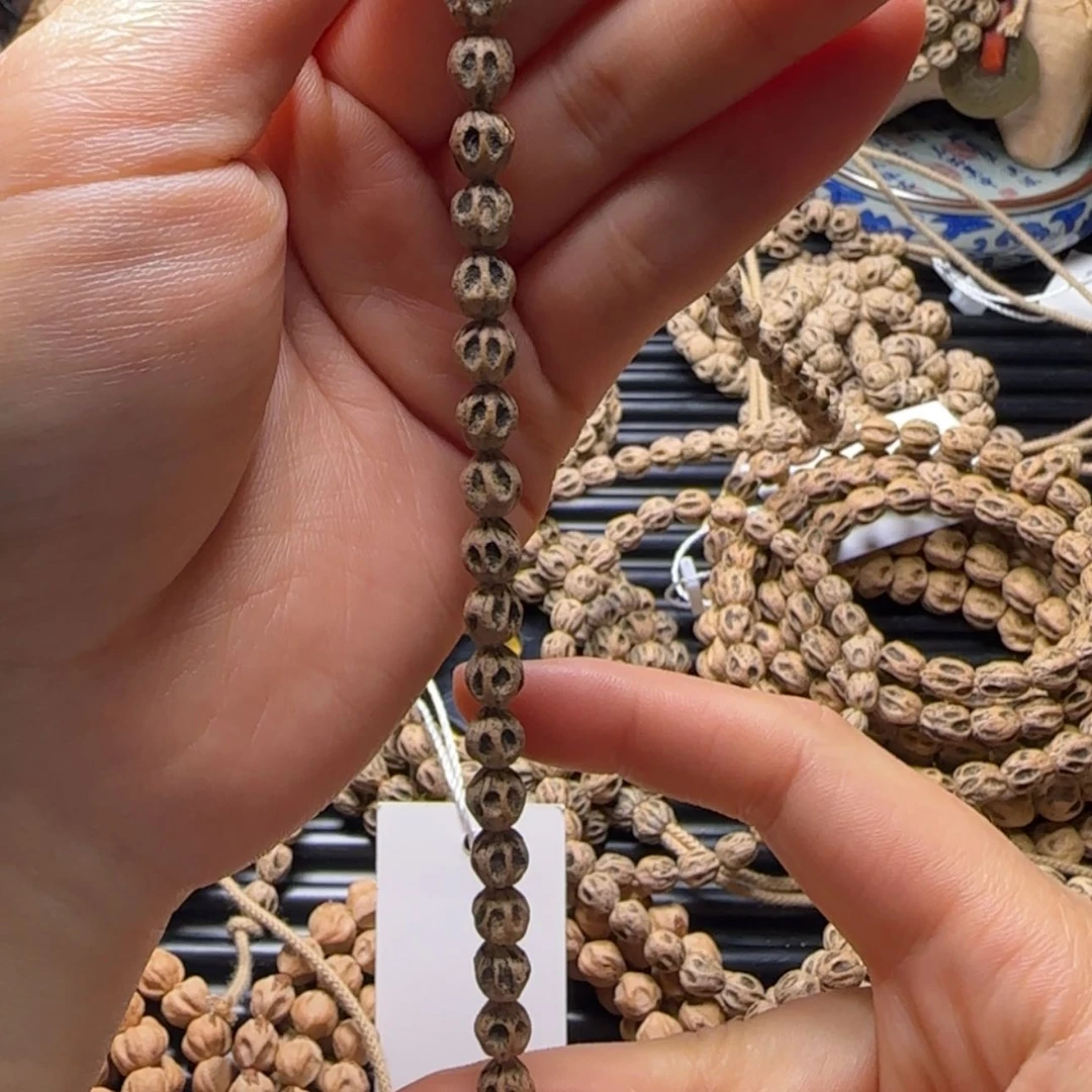 【闪购商品】吊坠柏香籽/百香籽✨***O