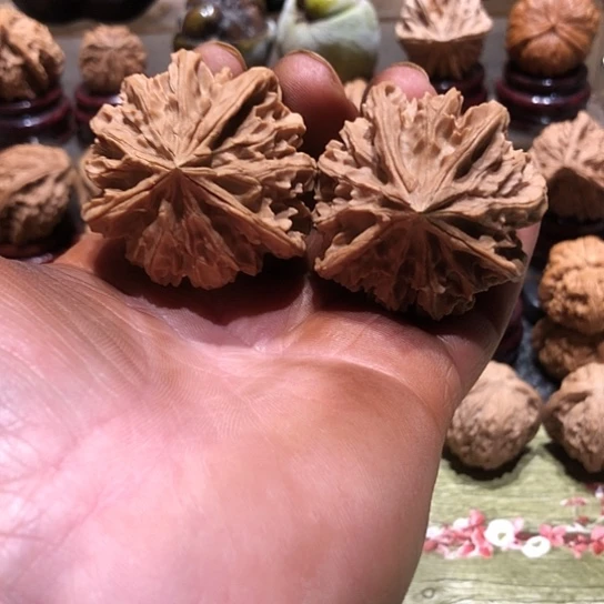 桃核吊坠核桃核桃