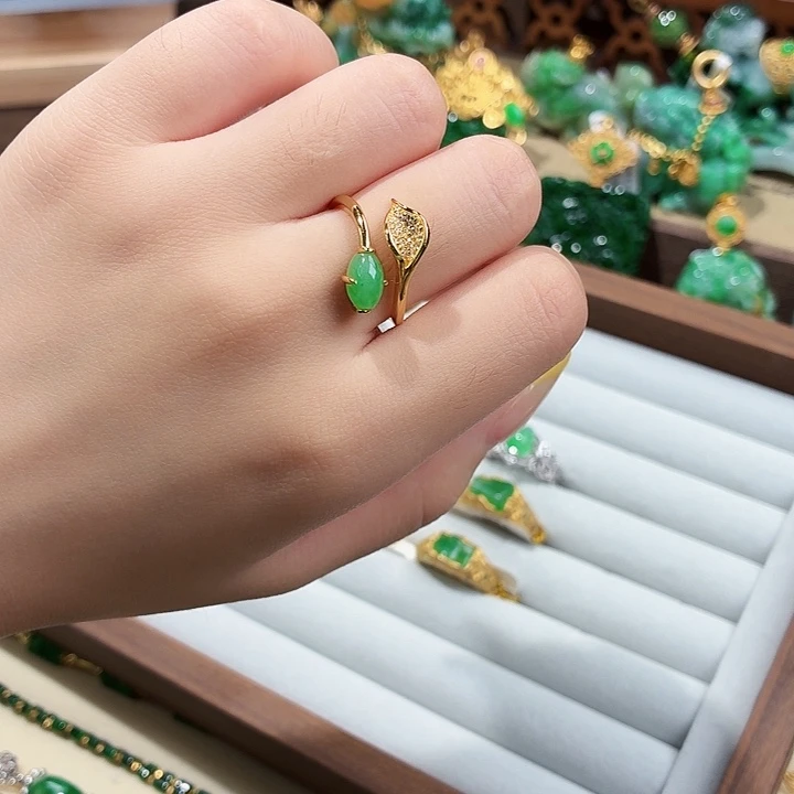 翡翠未镶嵌戒指26