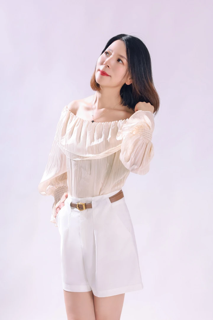 夏季显瘦气质时尚连衣裙遮肚收腰修身中袖时尚