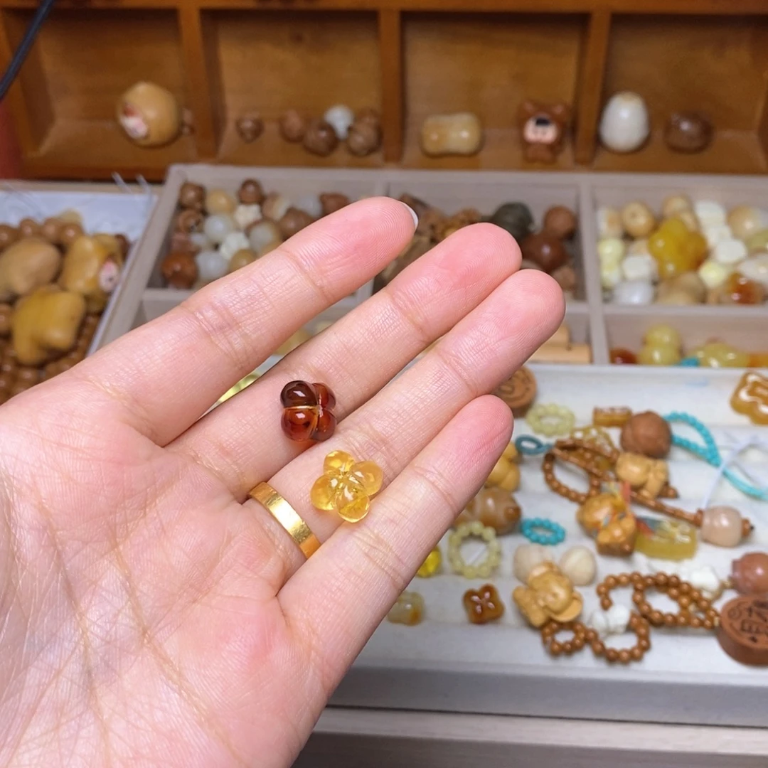 猴头核桃手串0.52棕花，0.44浅花