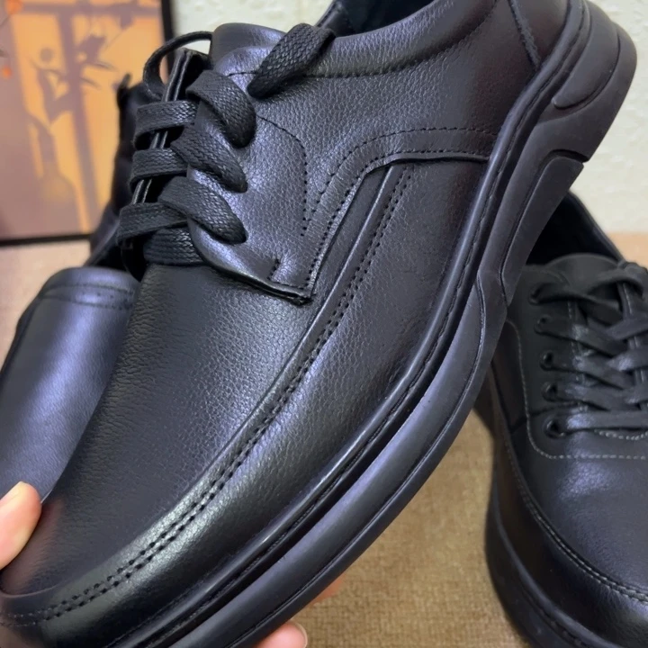 头层牛皮头层牛皮牛筋大底大底上线不易变形超舒服