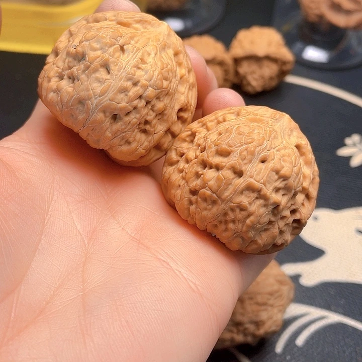 文玩核桃吊坠平底锅yi dui