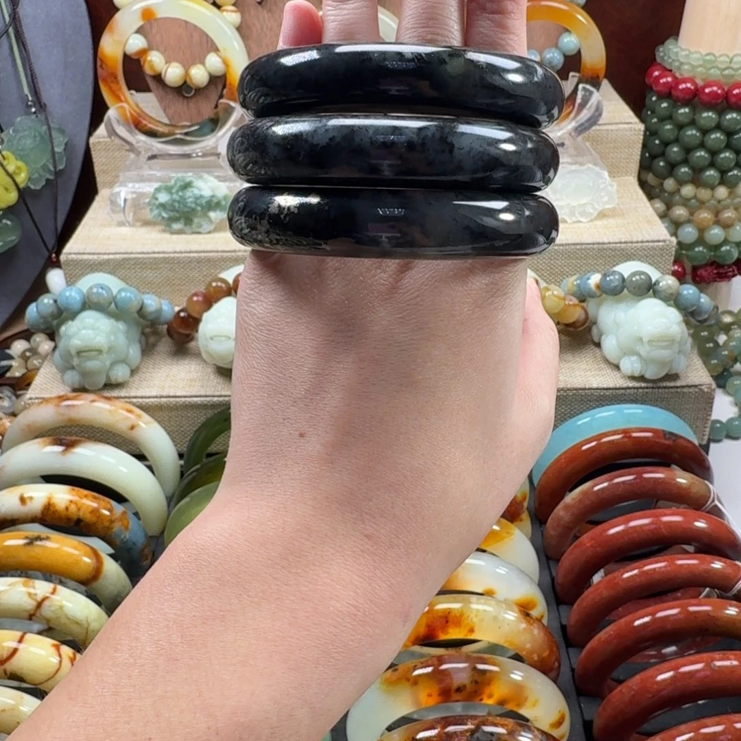 蛇纹石玉未镶嵌手镯90-92