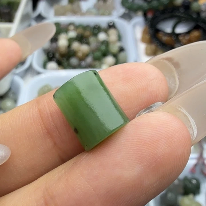 和田玉未镶嵌珠宝半成品