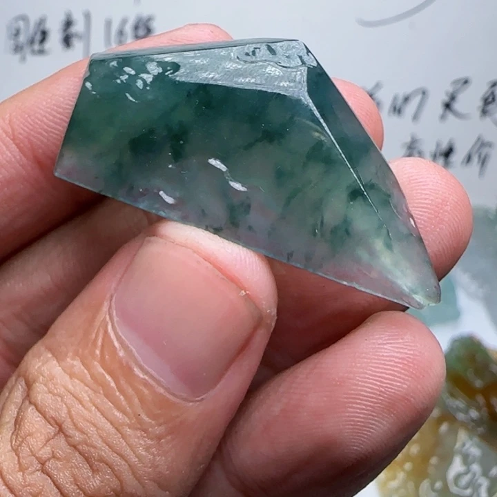 未镶嵌定制翡翠不包工