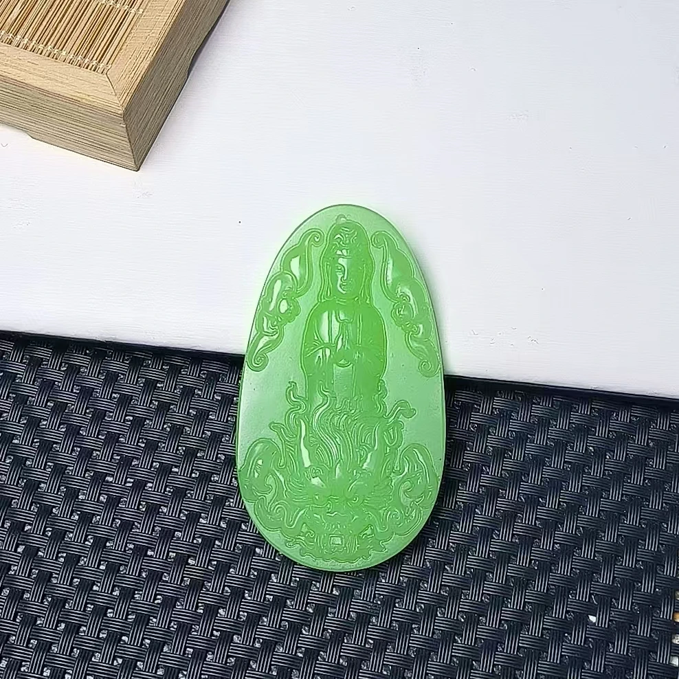 （聚宝严选）1059苹果绿观音牌吊坠精致气质妈妈款时尚精美