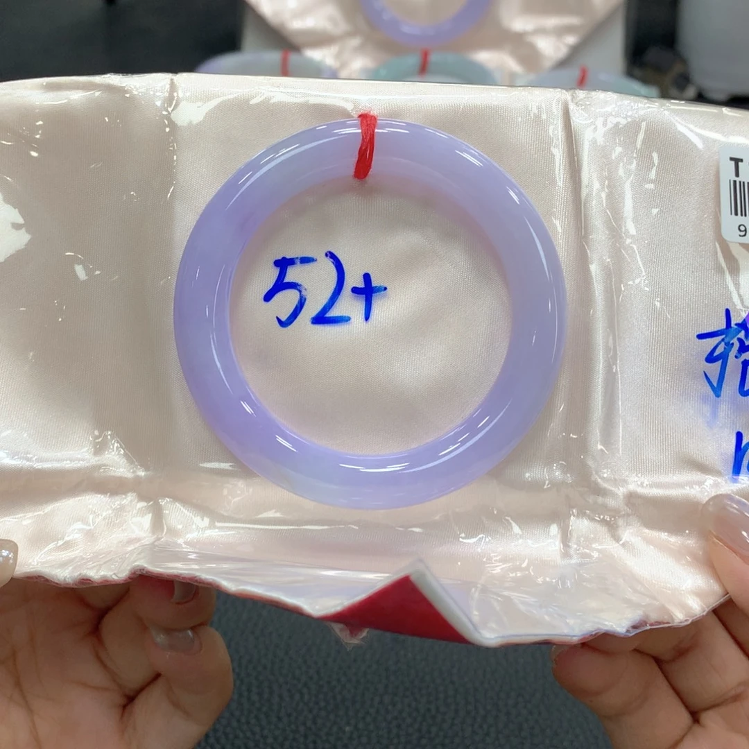 L***g翡翠未镶嵌手镯翡翠