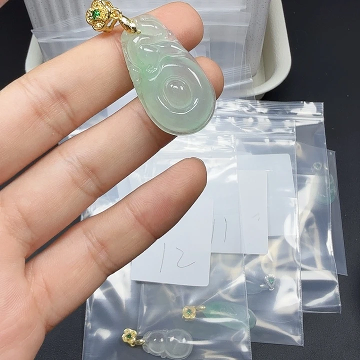 颈饰未镶嵌翡翠吊坠13
