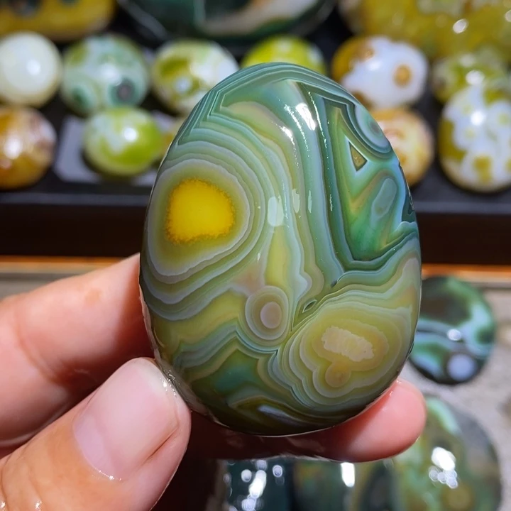 未镶嵌玛瑙/玉髓珠宝半成品129