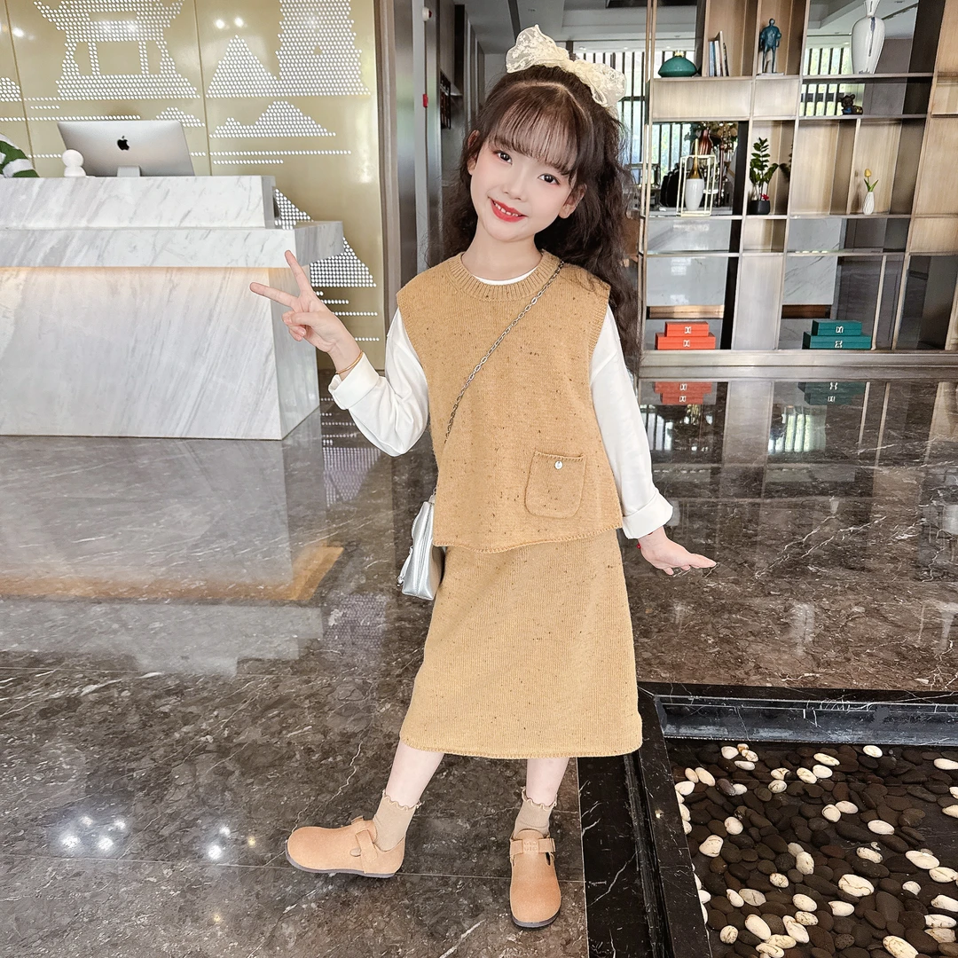 2025女童秋款新品马甲2件套女宝宝韩版毛衣裙子套装洋气高级秋装