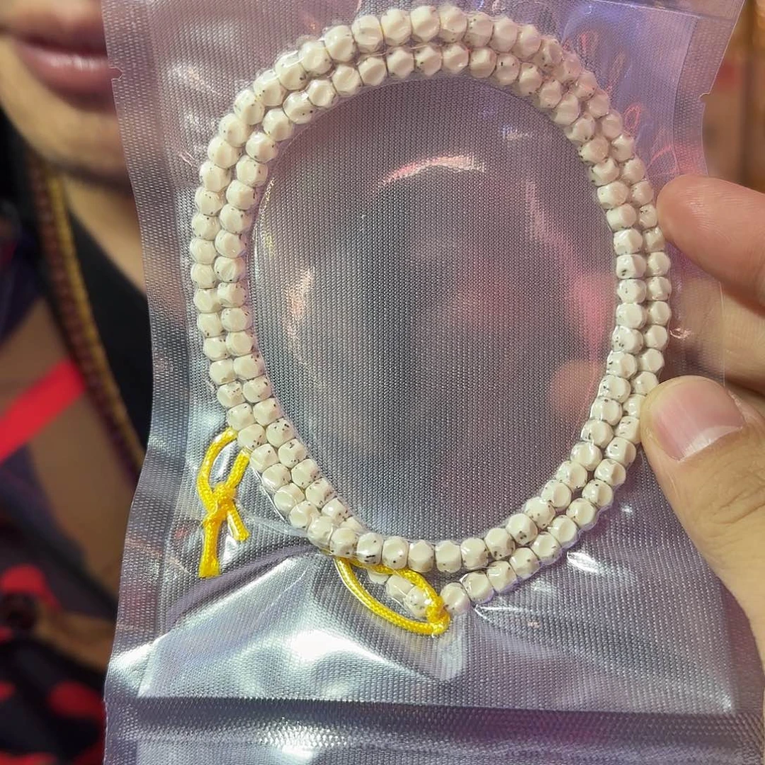 吊坠星月菩提65货头巧克力