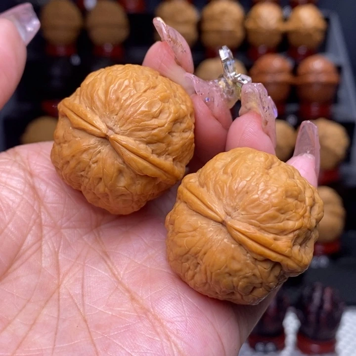 文玩核桃把件蛇皮球30号