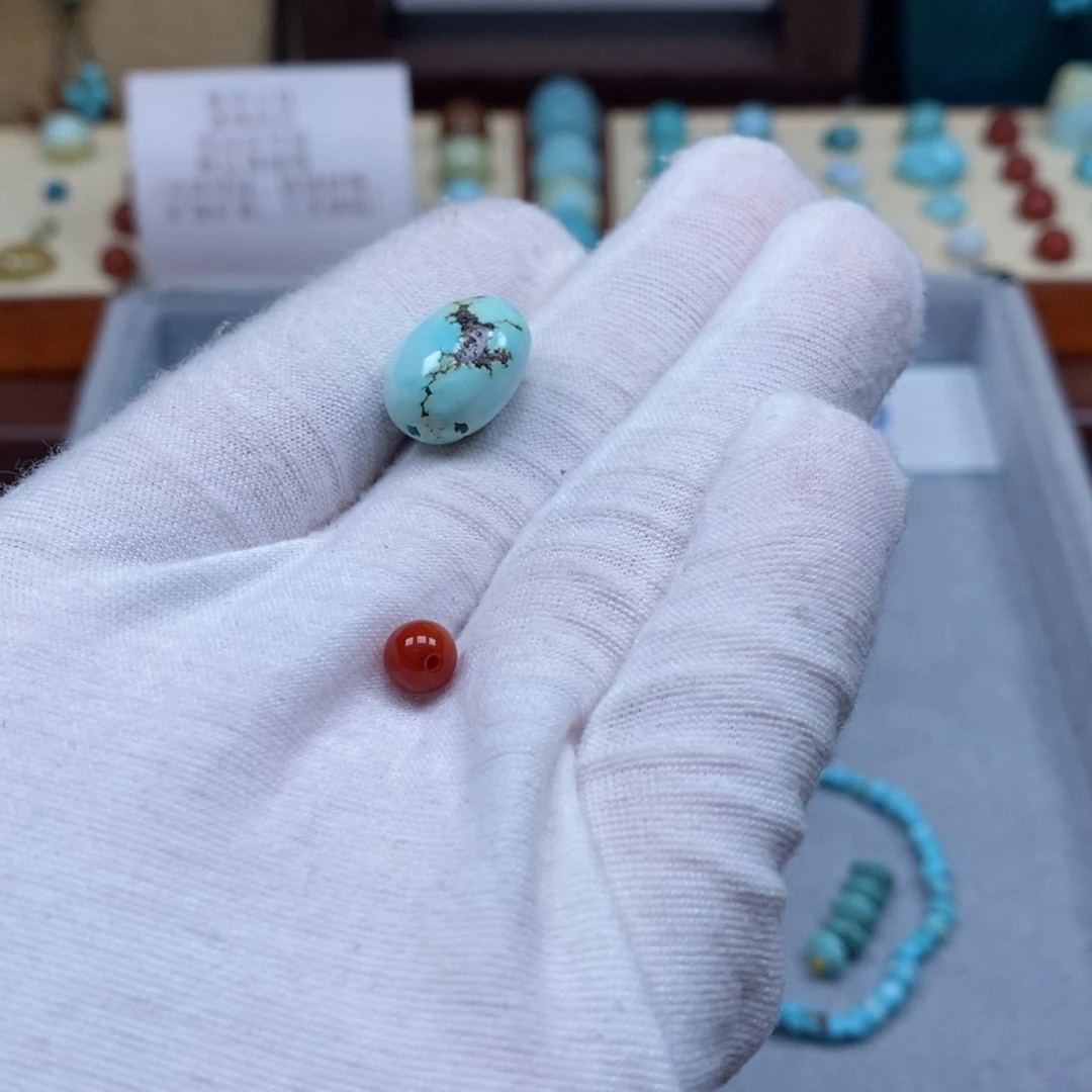 南红玛瑙配饰未镶嵌