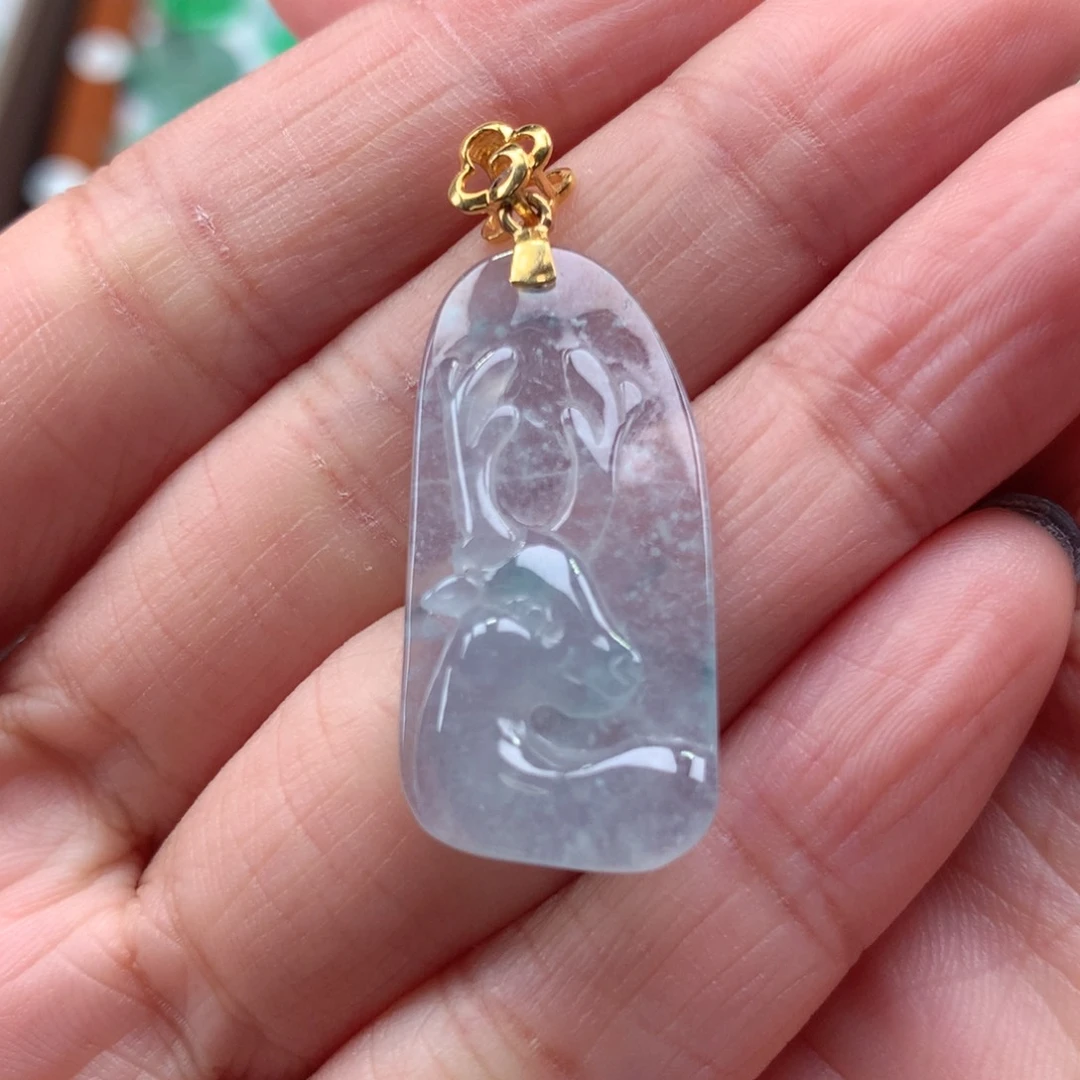 翡翠吊坠(不含链)18K金镶嵌鹿牌