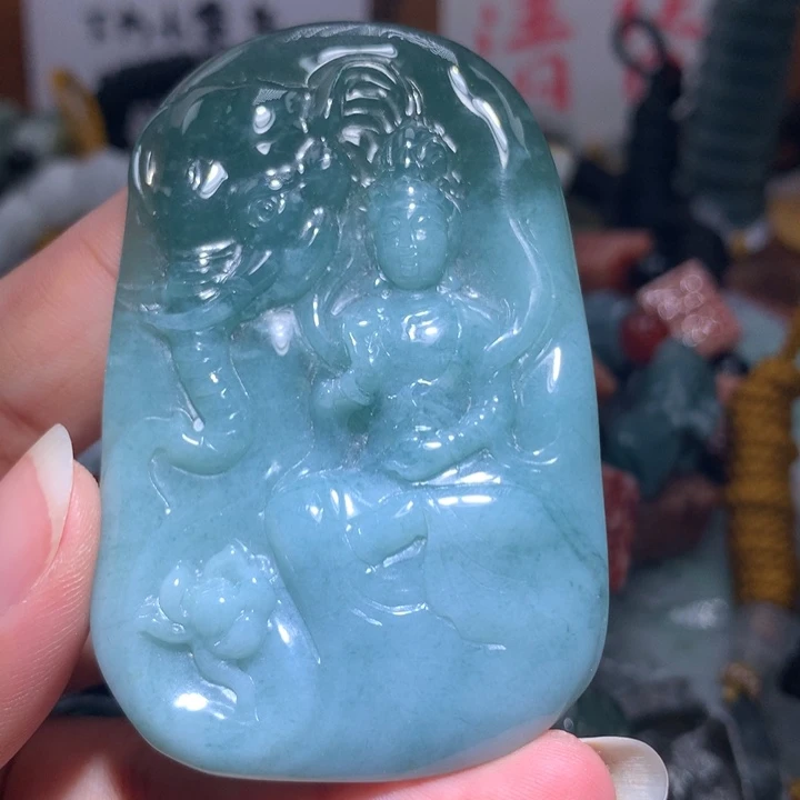 翡翠未镶嵌颈饰保真天然A货翡翠