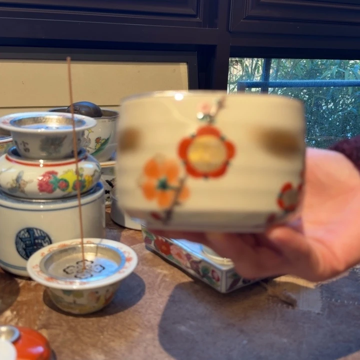 壶承天的作品是由一