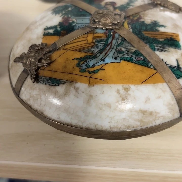 小***熊陶瓷摆件不固定一件