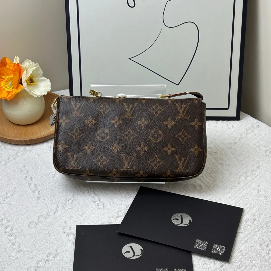95新 LouisVuitton/路易威登 麻将 芯片款/JW7875