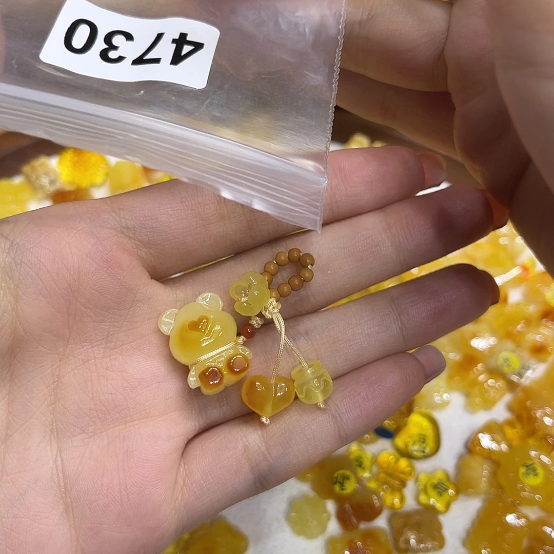 琥珀未镶嵌珠宝奇石