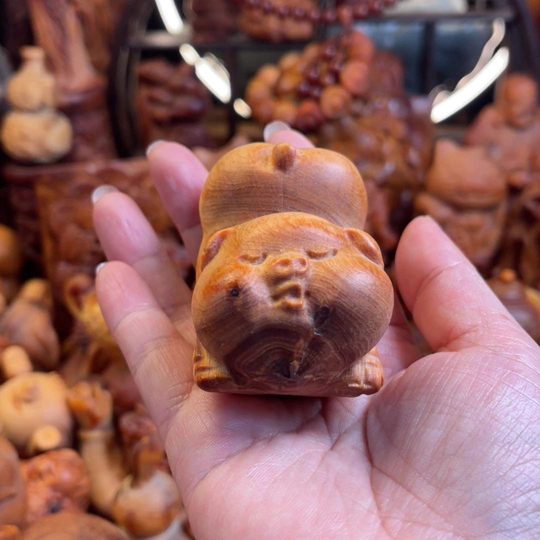 其他松木（琥珀木）微瑕小猪