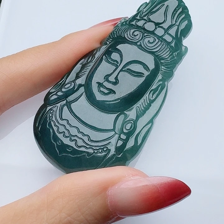 颈饰未镶嵌翡翠多样性发其一