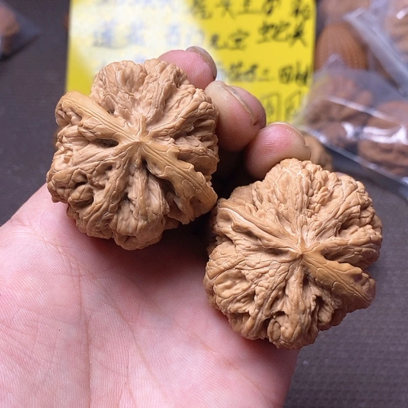 【闪购商品】吊坠文玩核桃46大粗筋