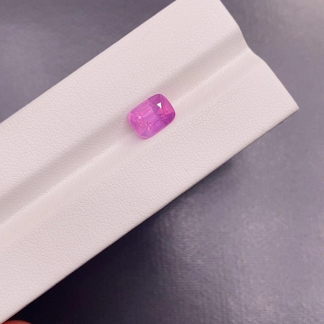 裸石蓝宝石2.53克拉 无烧