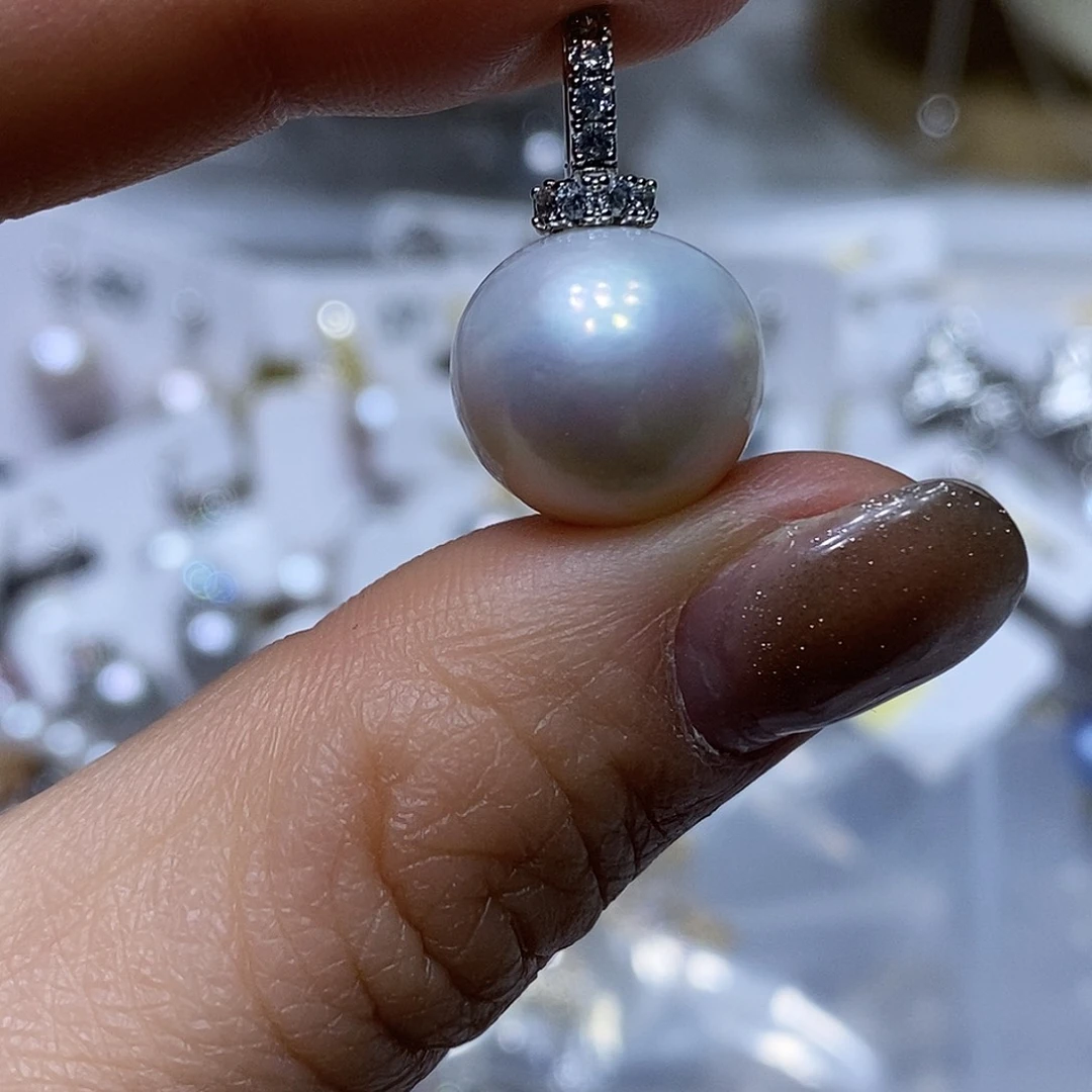 淡水珍珠吊坠未镶嵌