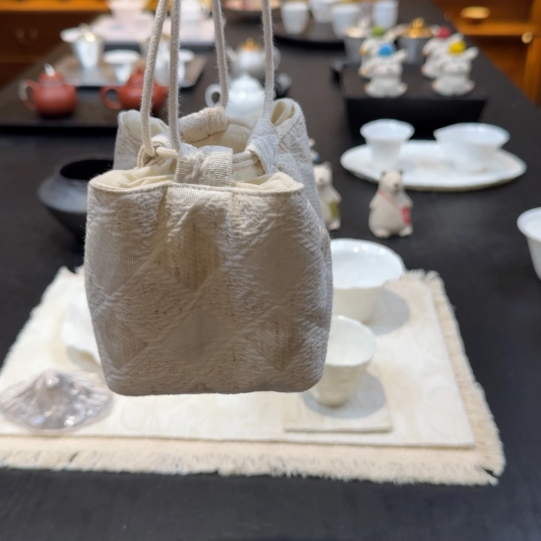 新款福利 格子茶包