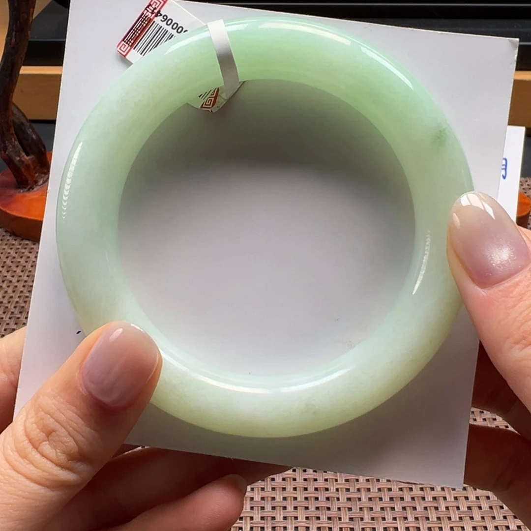 翡翠未镶嵌手镯8号