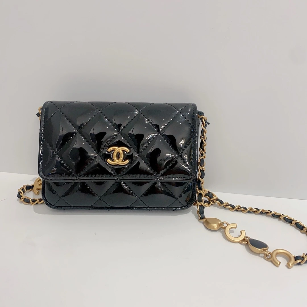 95新 Chanel/香奈儿 22k芯片款漆皮小废包15976980